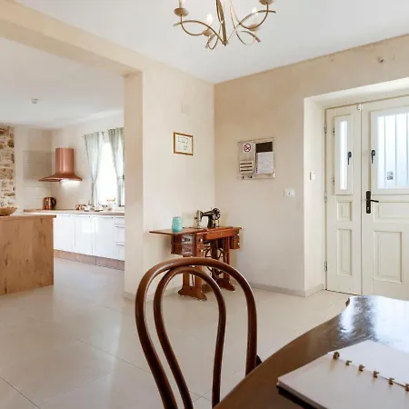 Holiday home Ernesta - Roj463 By Interhome Zminj