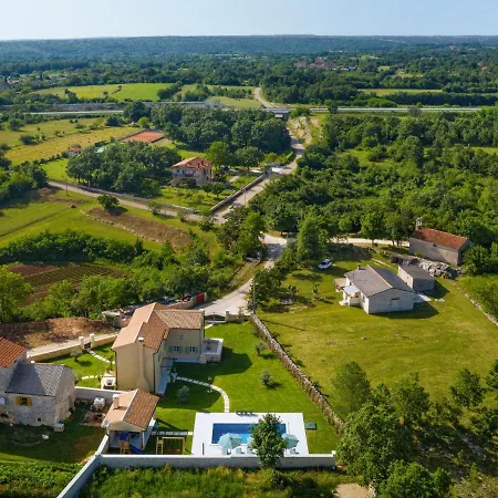 Ernesta By Interhome