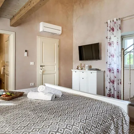 Ernesta By Interhome Zminj