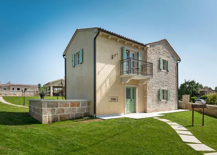 Ernesta By Interhome